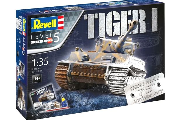 Revell 1:35 5790 Gift Set Tiger I Ausf. E 75th Anniversary